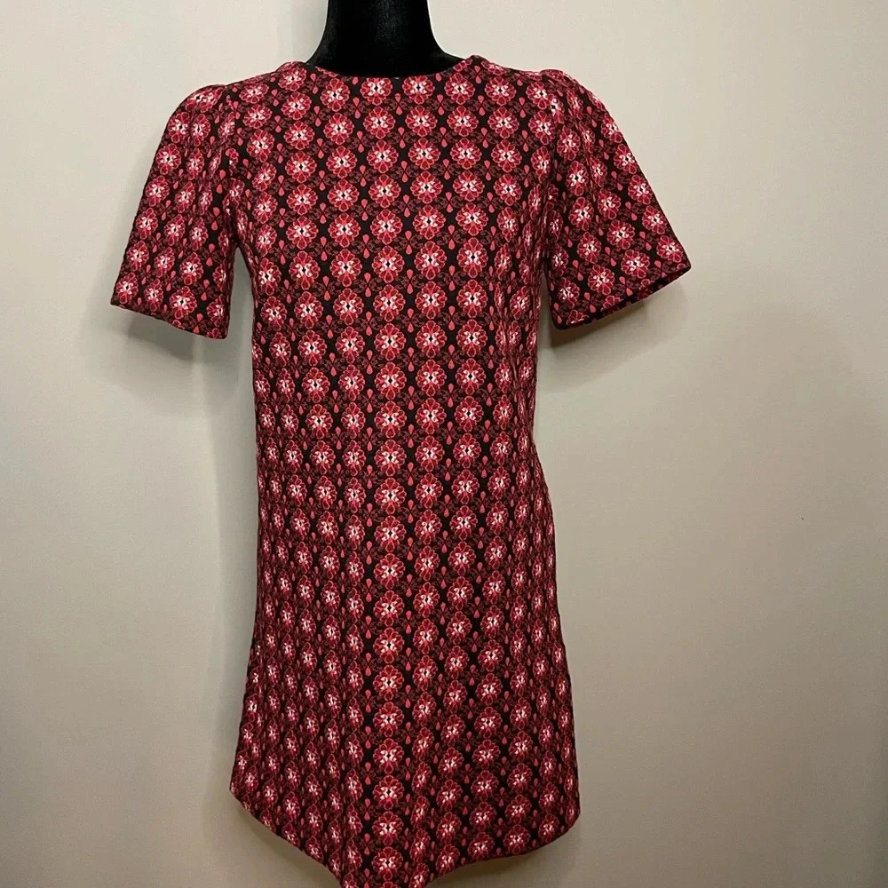 Ann Taylor Loft Scroll Floral Jacquard Shift Dress in Red‎ and Black